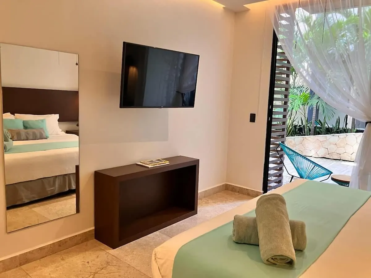 Central Playa Del Carmen Master Suite With Rooftop Pool And Gym Wifi Free Parking Near Beach 0*,  Mexiko